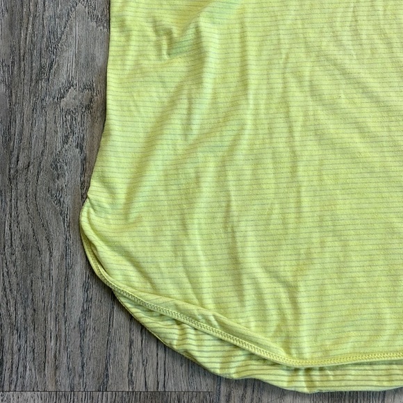 Lululemon Athletica What the Sport Singlet heathered clarity yellow sizing below - Picture 8 of 12
